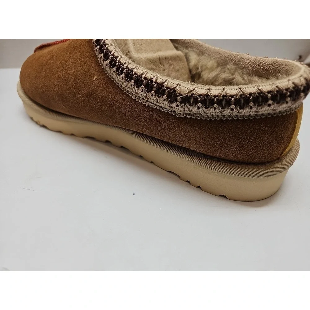 UGG Men's  Rare Tasman Chestnut and Samba Red size 10